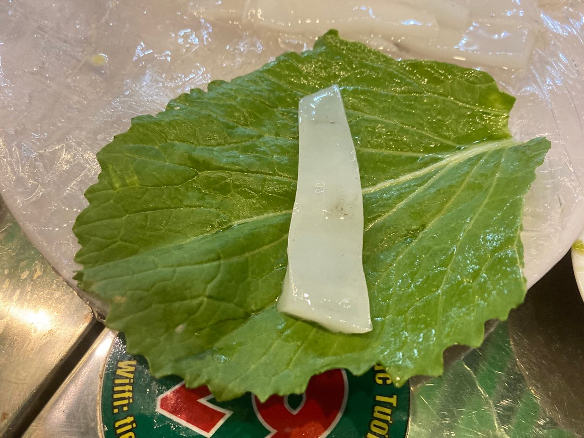 Đảo Hải Tặc 海賊島(キエンザン省)
昔からの友達と夜の飲み。何...