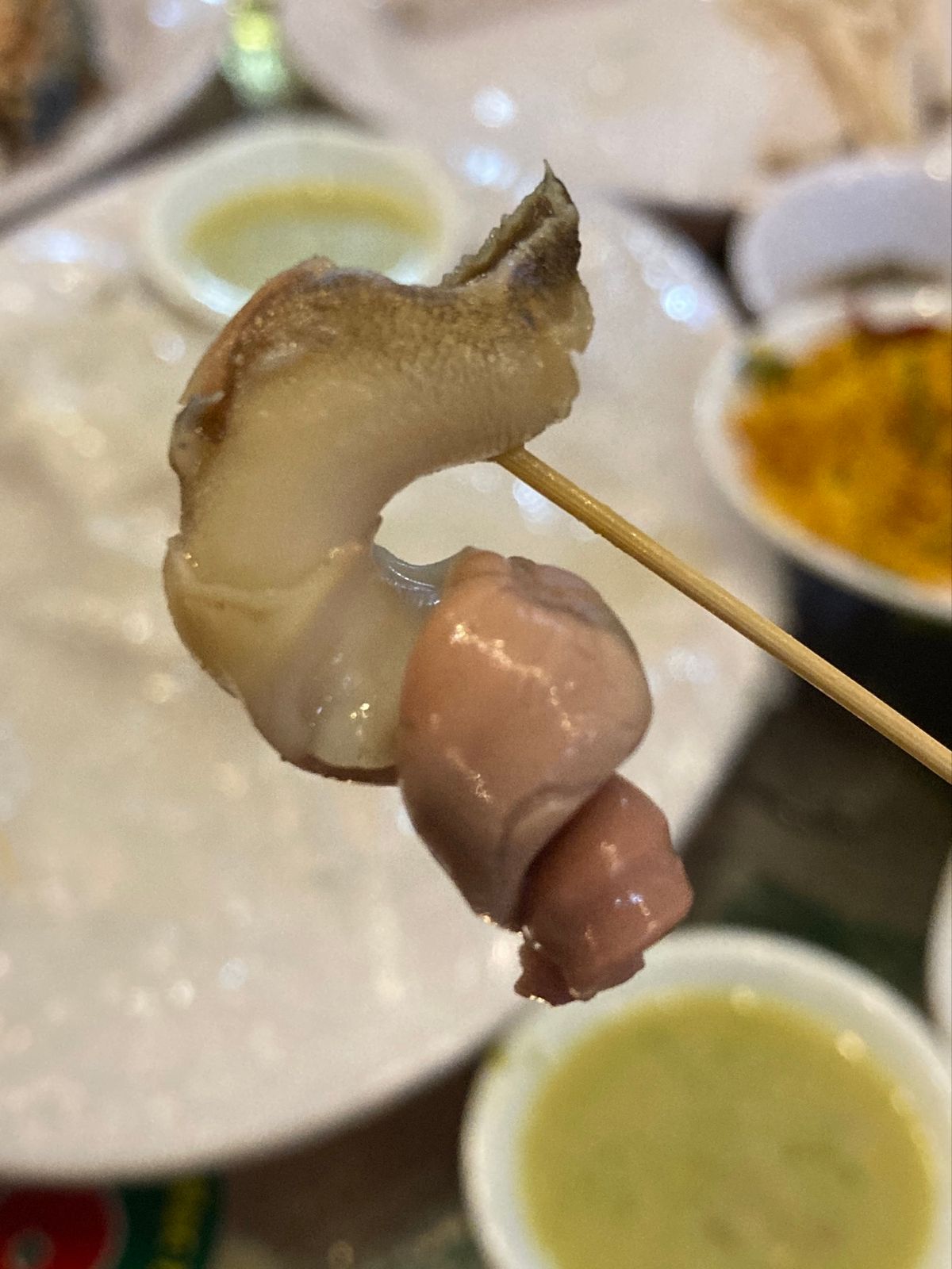 Đảo Hải Tặc 海賊島(キエンザン省)
昔からの友達と夜の飲み。何...