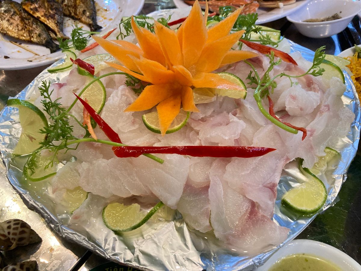 Đảo Hải Tặc 海賊島(キエンザン省)
昔からの友達と夜の飲み。何...