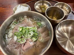 カフェは人気のお店
温麺のスープがとにかく美味しかったです。
