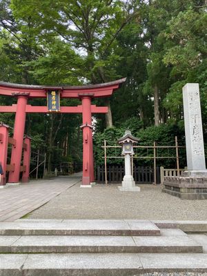 弥彦神社
ウニがとても美味しい