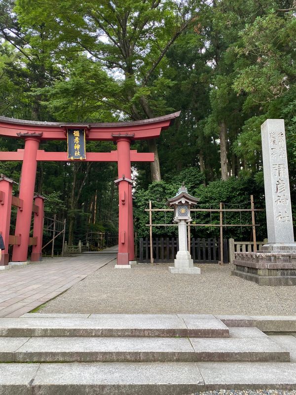 日本・新潟県「新潟県旅行」の写真：弥彦神社
ウニがとても美味しい