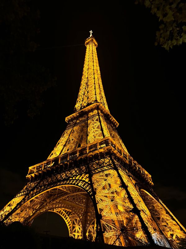 フランス・パリ「フランス🇫🇷   パリ・リヨン編」の写真：夜のエッフェル塔🌉