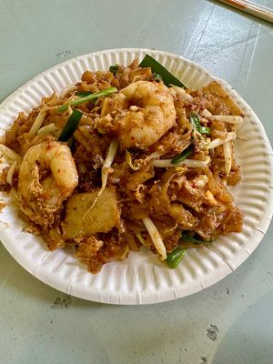 翌日はPenang Road Famous Laksaで、朝と昼を兼ねてラ...