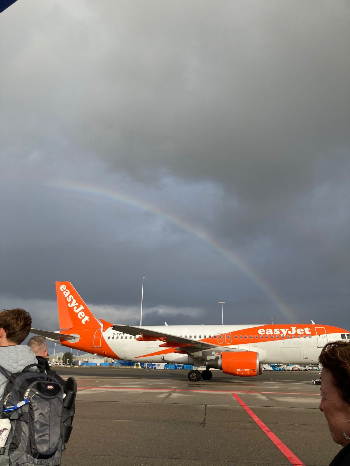 沖縄はちっちゃすぎてハブられてた😂地味に空港3つあるのに😂💭
飛行機はいつ...