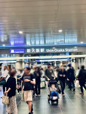 賑わっている御堂筋線 新大阪駅

阪神電車に乗る前に
ミックスジュース(2...