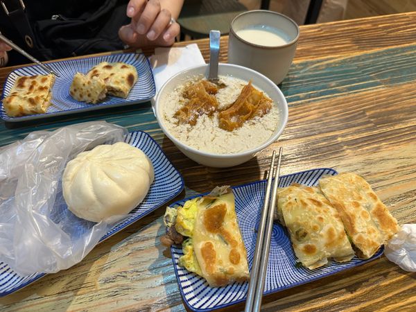 台湾・台北「台北旅行（関空弾丸）」の写真：10/19
グルメ三昧