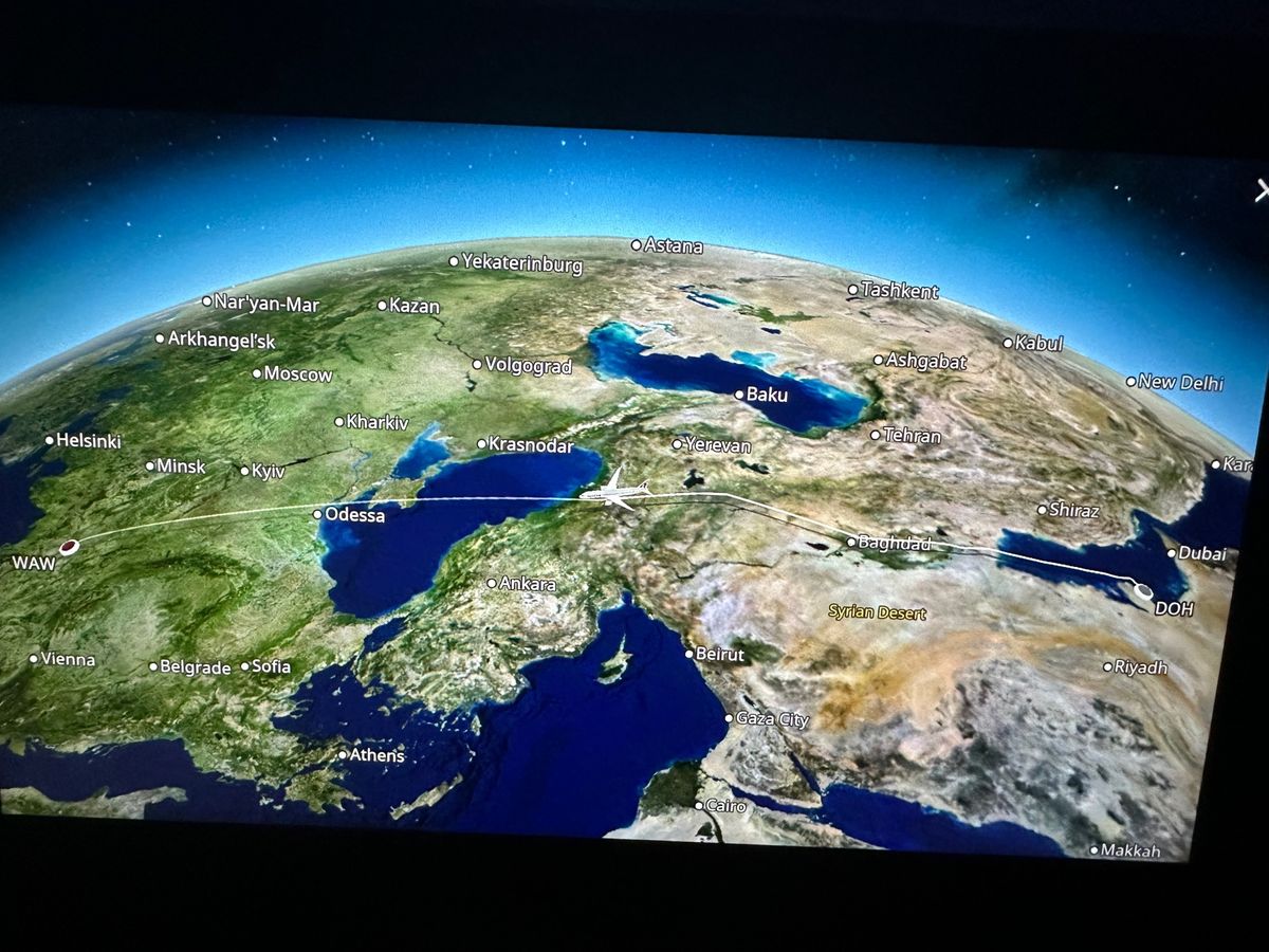 12/28
ドーハトランジットでワルシャワへ