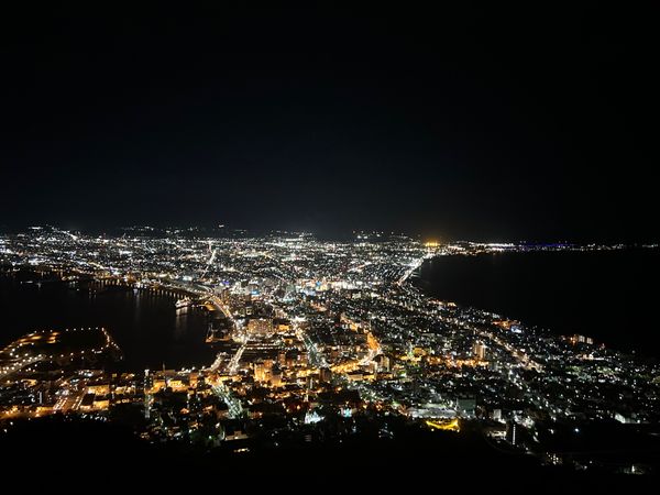 日本・北海道「三泊四日で仙台・函館旅行⭐︎二日目⭐」の写真：・写真で撮るとかすむ100万ドルの夜景
...