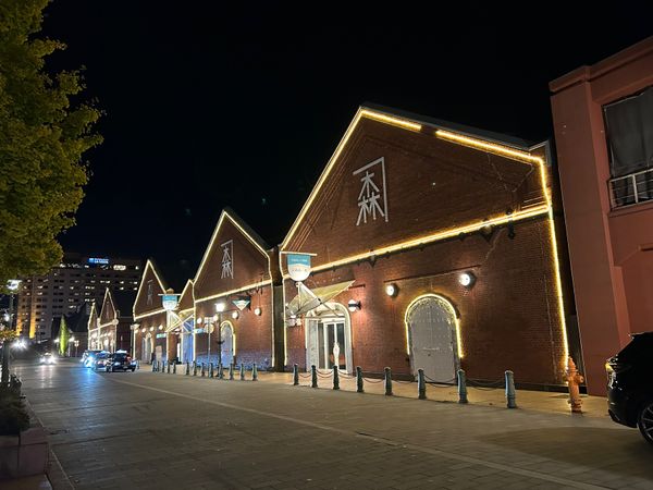 日本・北海道「三泊四日で仙台・函館旅行⭐︎二日目⭐」の写真：赤レンガ倉庫
丸ポストが映える♪