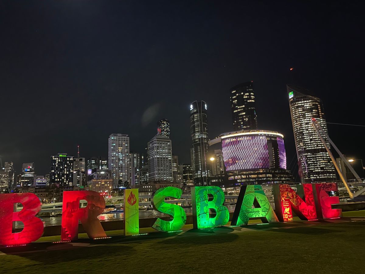 パラダイスカントリー
ムービーワールド
ＵＱ