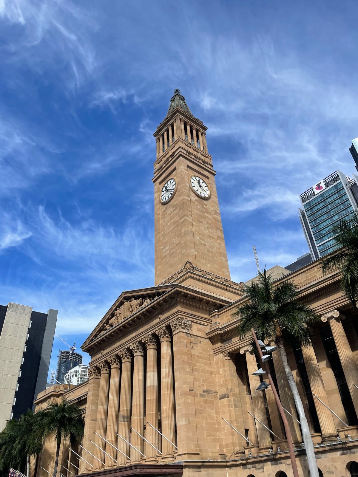 ブリスベンは空が綺麗♡
マウントクーサから見るシティはコンパクト