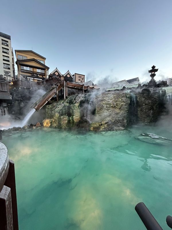 日本「年１の群馬」の写真：草津観光、人多し