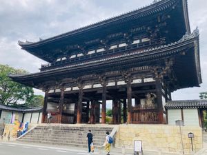 京都市の衣笠教会に
その後は仁和寺へまったりとしましたよ