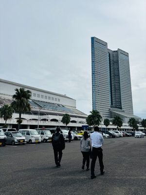 鶏肉ざんまいの食生活
日南市サンメッセ日南
モアイ像🗿
青島