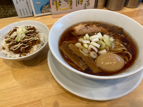 日本・大阪府「大阪（ちょっと神戸）旅」の写真：人類みな麺類