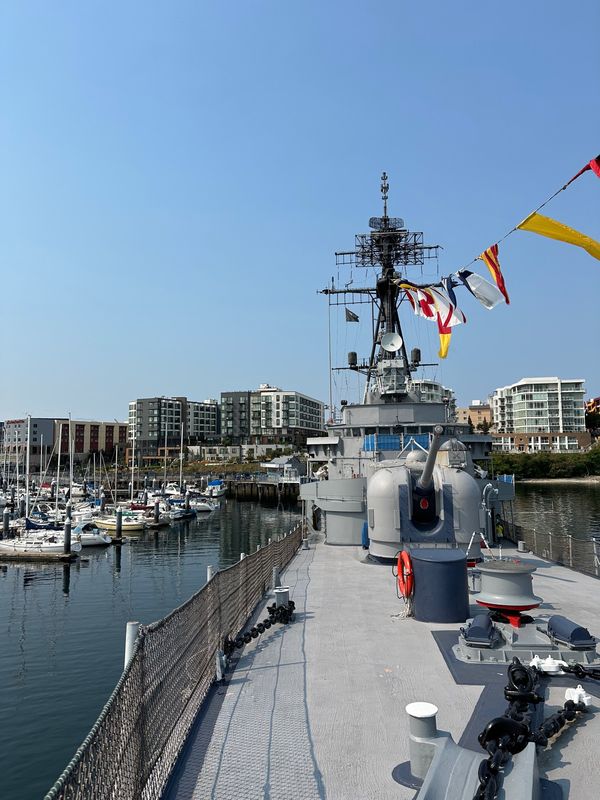 アメリカ(米国)・ワシントン州「シアトル留学　Bremerton」の写真：USS Turner Joy