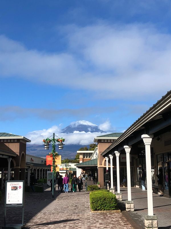 日本・静岡県「御殿場アウトレット」の写真：さわやかさんのハンバーグ最高だった。