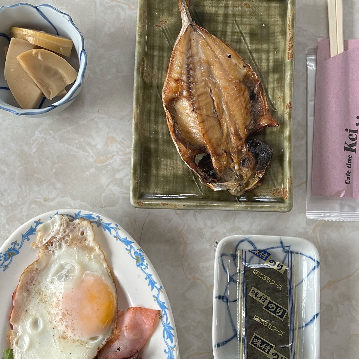 食べ物は美味しかったヨ(^-^)