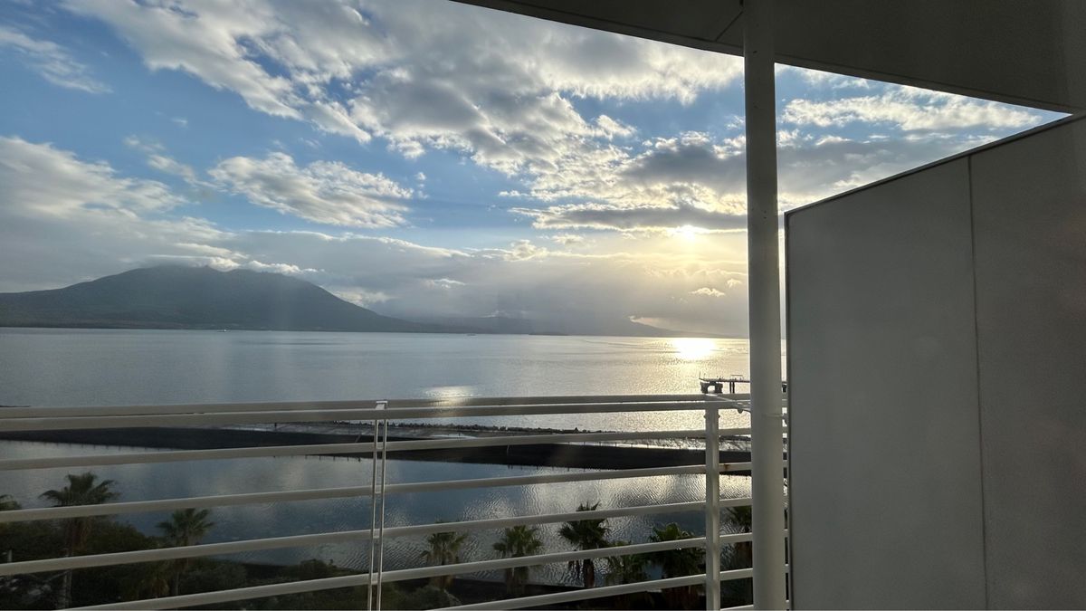 ホテルからみたオーシャンビューの桜島が最高すぎた🗻