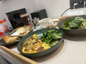 アテネのホテルの朝ごはんも美味しかったよ