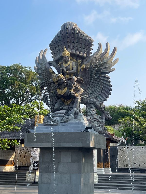 シンガポール・シンガポール「バリとシンガポール」の写真：ガルーダウィスヌクンチャナに行ってみた。