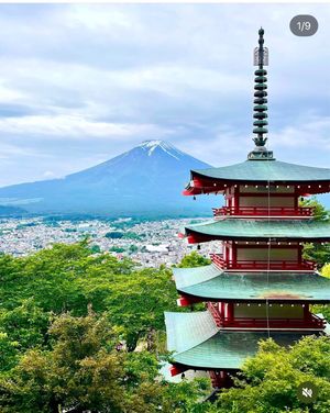 五重の塔と富士山🗻のコラボに感激❣️

遂に念願の雄大な富士山🗻と五重塔の...