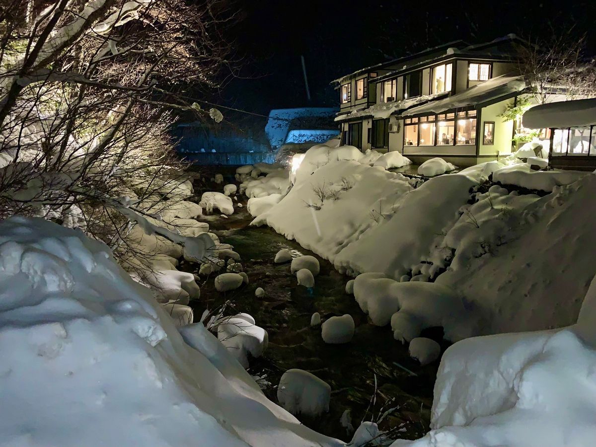 【妙乃湯】
雪夜の妙乃湯