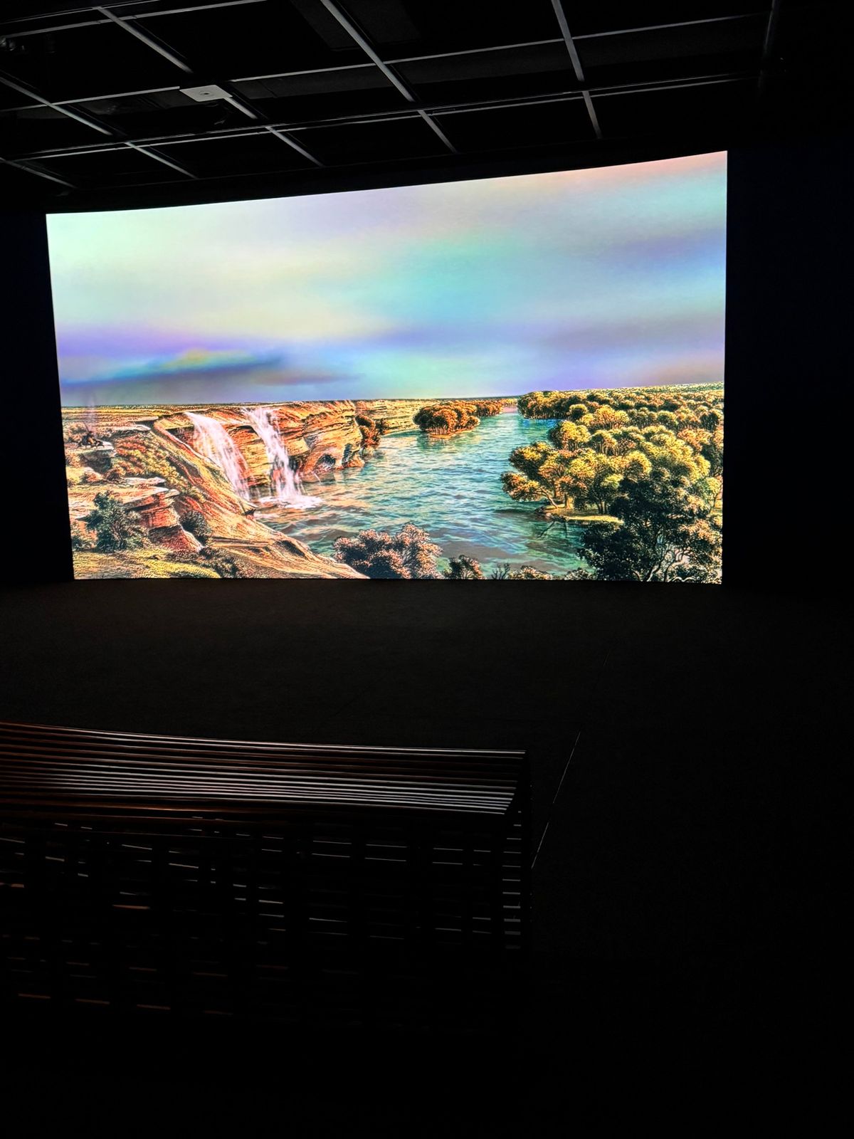 シドニー
●シドニー博物館

とても小さな博物館で、シドニーがどのようにし...