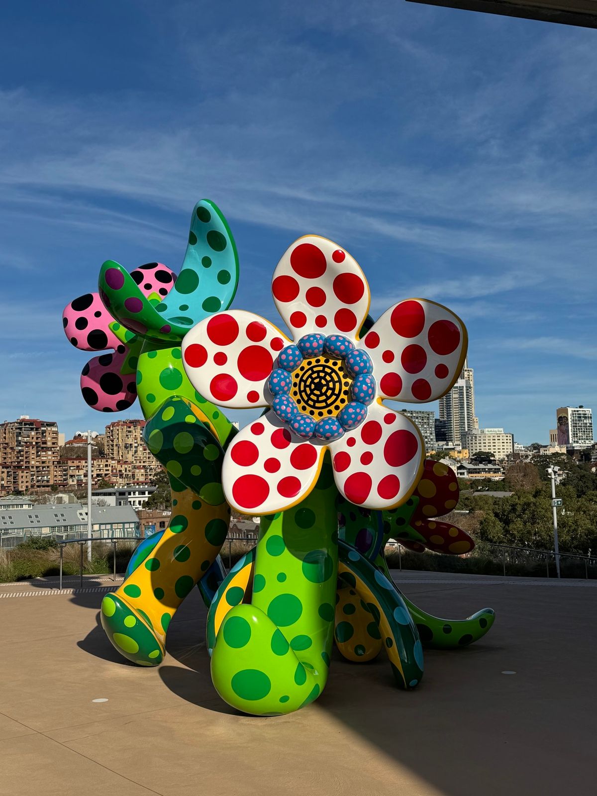 シドニー
ニューサウスウェールズ州立美術館
●日本人の二人が設計した北館の...