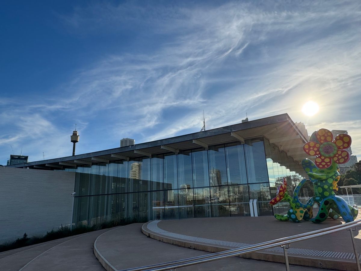 シドニー
ニューサウスウェールズ州立美術館
●日本人の二人が設計した北館の...