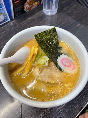 あさひかわラーメン村。
山頭火が食べたいというので、山頭火へ。
我々が行っ...