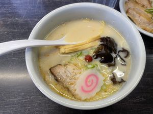 あさひかわラーメン村。
山頭火が食べたいというので、山頭火へ。
我々が行っ...