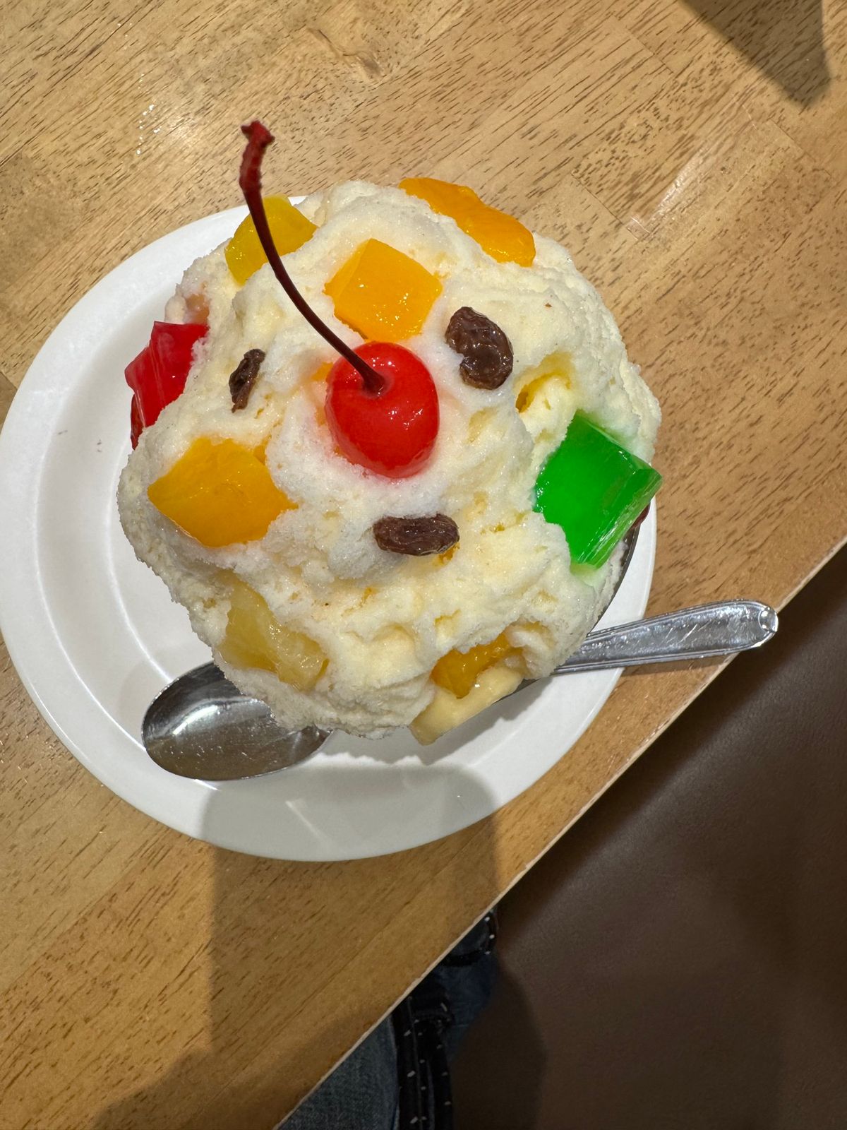 霧島市　鹿児島市
●吹上庵の板そば
●吹上庵の海老の天ぷらとさつま揚げ
●...