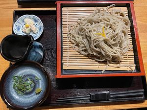 最終日のお昼ご飯は手打ち蕎麦。豊後高田は蕎麦の産地だそうです。地元産の蕎麦...