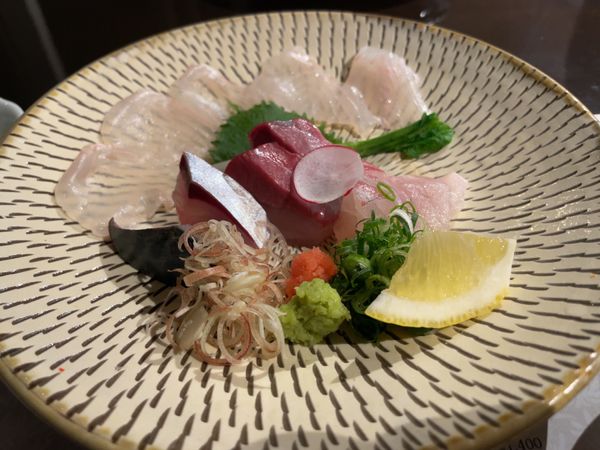 日本・別府温泉「2024年末・大分温泉家族旅行」の写真：この日の夕食はスタンダードの懐石料理。ど...