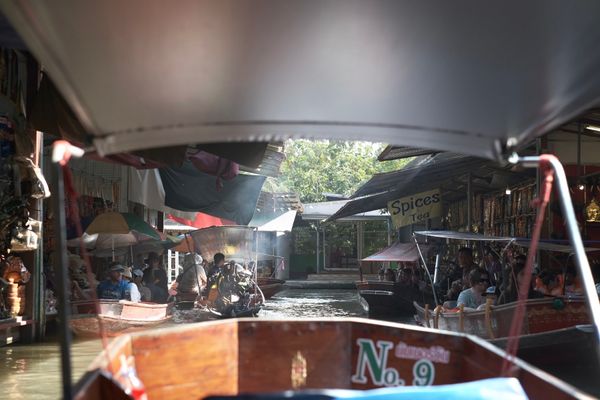 タイ・タイ「タイ🇹🇭3泊5日」の写真：受付で、調べてきた金額より高いなぁと感じ...