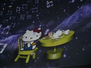 HELLO KITTY APPLE HOUSE