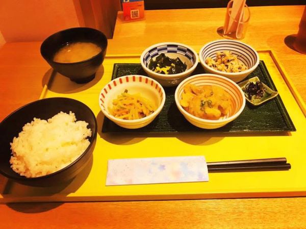 日本・京都府「推しの聖地巡礼古都京都府旅行」の写真：京菜味のむら烏丸本店
栄養バランスが良さ...