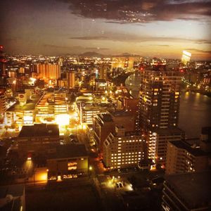 新潟日報メディアシップ
夜景🌉バージョン　眺めが良かったので夜景が撮影でき...