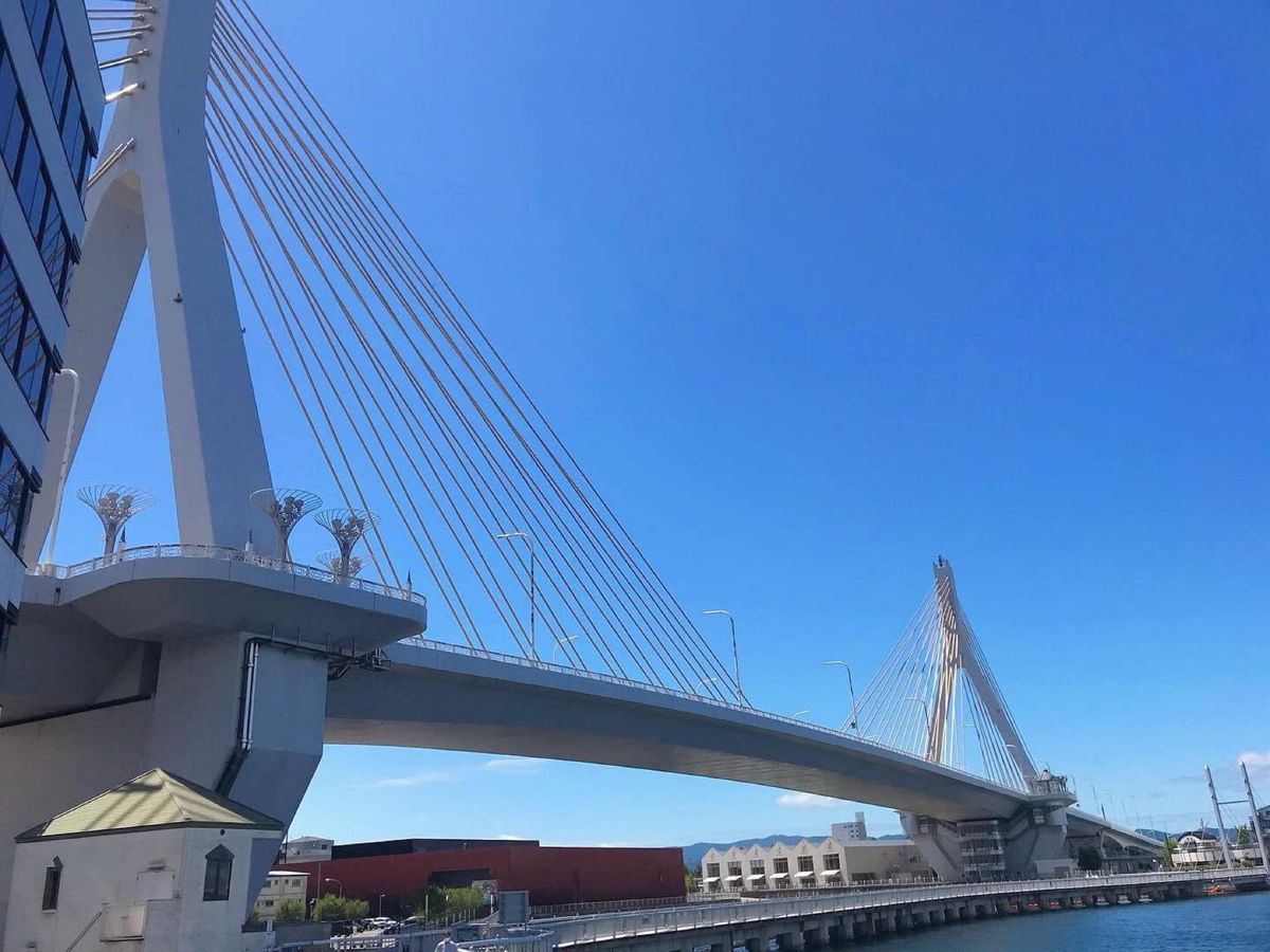 青森ベイブリッジ