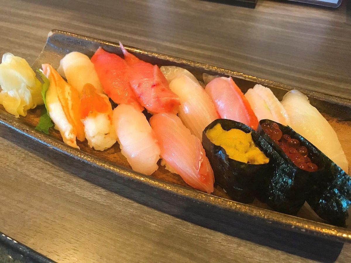 季楽八戸駅前店