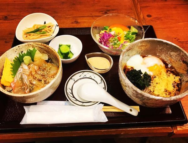 日本・青森県「本州最北端 青森県の旅」の写真：海の台所稲瀬
八戸の海鮮丼美味い！
