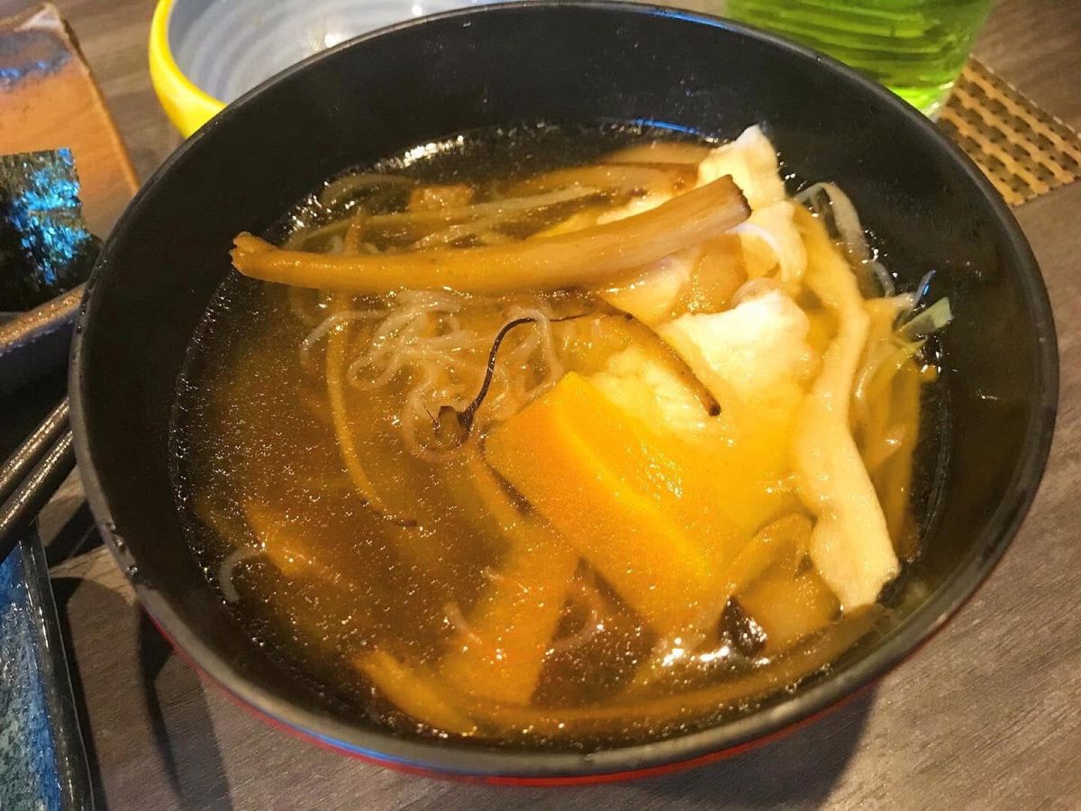 季楽八戸駅前店