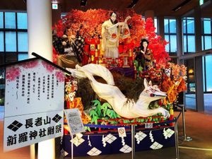 マチニワ
施設内ぬはたくさんの山車が展示されていました