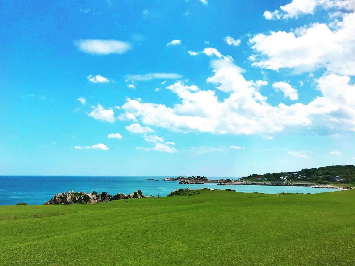 種差海岸
緑と青の風景がとても綺麗で素敵な場所でした
