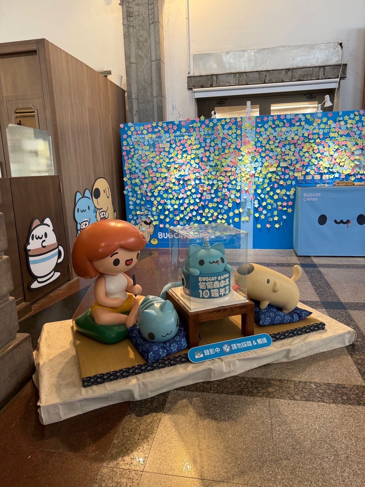 旅行全体がとても楽しく、素敵なものがたくさんありました。女性の販売員はいつ...