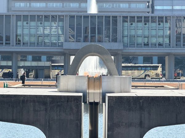 日本・広島県「広島・尾道旅行」の写真：2/14
広島平和記念資料館
JALはバ...