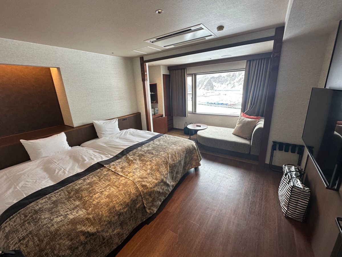 3/14 北こぶし泊　北風で流氷戻ってきました