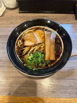 大阪城。
ラーメン。